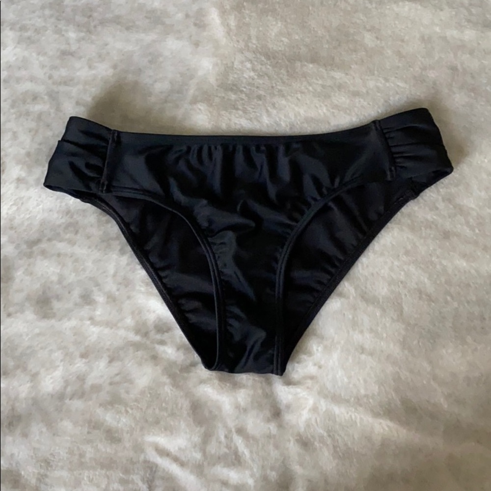 BLACK HOLLISTER BIKINI BOTTOM